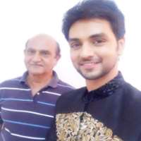 Shakti Arora Father Naresh Kumar