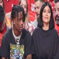 Travis Scott girlfriend Kylie Jenner Travis Scott girlfriend Kylie Jenner