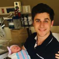 David Henrie daughter Pia Philomena Francesca Henrie David Henrie daughter Pia Philomena Francesca Henrie