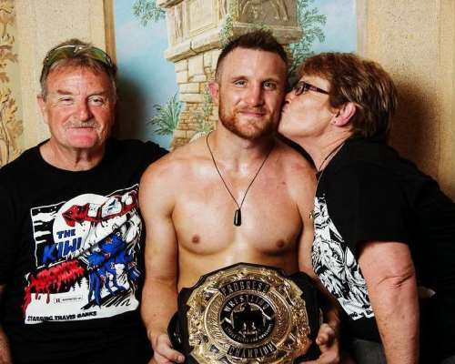 Travis Banks Family