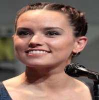 Tom Bateman wife Daisy Ridley