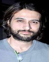 Shilpa Saklani husband Apurva Agnihotri
