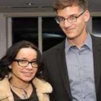 Janeane Garofalo husband Brody Tate