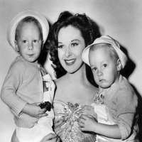 Susan Hayward Born 1917 Birthday Real Name Age Weight