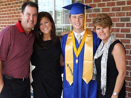 Scotty Mccreery Family