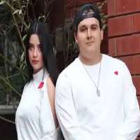 Julia Burch boyfriend Carter