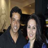 Anup Soni wife Juhi Babbar