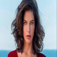 Kaan Urgancioglu girlfriend Berrak Tuzunatac Kaan Urgancioglu girlfriend Berrak Tuzunatac