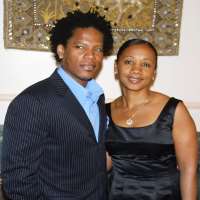 D L Hughley Birthday, Real Name, Age, Weight, Height, Family, Facts ...