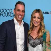 Sebastian Maniscalco wife Lana Gomez Sebastian Maniscalco wife Lana Gomez