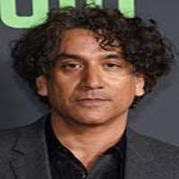 Barbara Hershey boyfriend Naveen Andrews