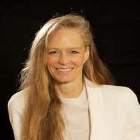 Sam Robards wife Suzy Amis Cameron