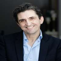 Paul McGann brother Stephen McGann Paul McGann brother Stephen McGann