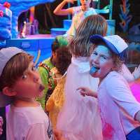 Nev Scharrel brother Brother