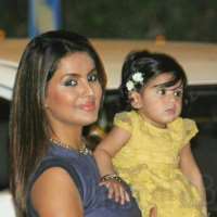 Geeta Basra daughter Hinaya Heer Plaha Geeta Basra daughter Hinaya Heer Plaha