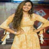 Abhinay Berde sister Swanandi Berde
