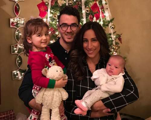 Kevin Jonas Family