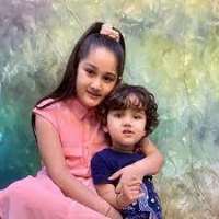 Maisha Dixit brother Evan Dixit