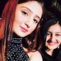 Dhvani Bhanushali sister Diya Bhanushali