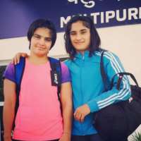 Vinesh Phogat sister Priyanka Phogat Vinesh Phogat sister Priyanka Phogat
