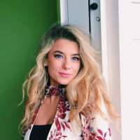 Adrienne Jane Davis sister Abi Davis