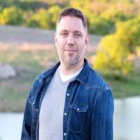 Brooklyn mcknight Father Shaun McKnight