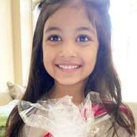 Zayd Qazi (YouTube Star) sister Ayeza Qazi Zayd Qazi (YouTube Star) sister Ayeza Qazi