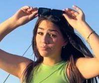 Ariana Pettit sister Bella Pettit