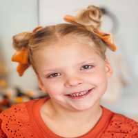 Scarlett Gardner sister Esme Gardner Scarlett Gardner sister Esme Gardner