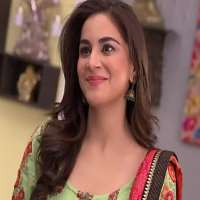 Karan Luthra wife Preeta Arora