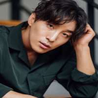 Taeyang brother Dong Hyun-bae