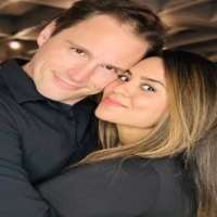 Sana Saeed boyfriend Csaba Wagner (Engaged) Sana Saeed boyfriend Csaba Wagner (Engaged)