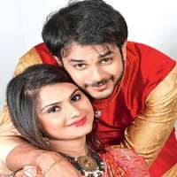 Jay Soni wife Pooja Shah