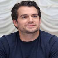 Kaley Cuoco boyfriend Henry Cavill Kaley Cuoco boyfriend Henry Cavill