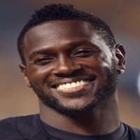Jena Frumes boyfriend Antonio Brown