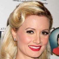 Ayla Jalyn boyfriend Holly Madison