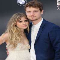 Carlson Young Birthday, Real Name, Age, Weight, Height, Family, Facts ...