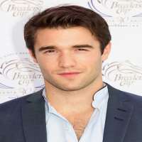 Amy Winehouse boyfriend Josh Bowman