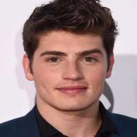 Michelle Randolph boyfriend Gregg Sulkin