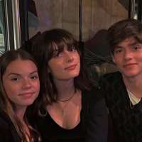 Louis Partridge sister Two Sister