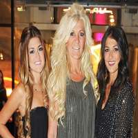 Maria Montazami daughter Hanna Montazami Maria Montazami daughter Hanna Montazami