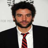 Marisa Tomei boyfriend Josh Radnor