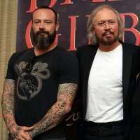 Barry Gibb son Steve Barry Gibb son Steve