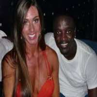 Akon girlfriend Nicole Bahls