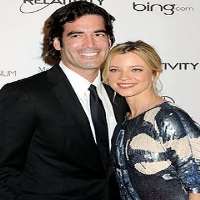 Amy Smart boyfriend Carter Oosterhouse