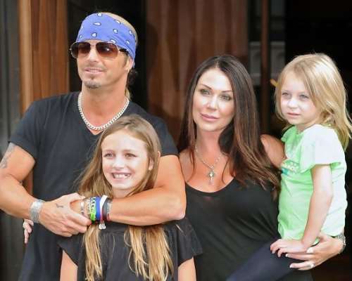 Bret Michaels Birthday, Real Name, Age, Weight, Height, Family, Facts ...