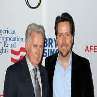 Martin Sheen Birthday, Real Name, Age, Weight, Height, Family, Facts ...