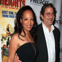 Lauren Velez husband Mark Gordon