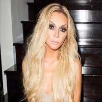 Ronnie Radke girlfriend Caroline Burt