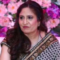 Tulsi Kumar Mother Sudesh Kumari